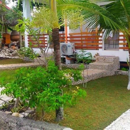 Moalboal T Breeze Coastal Resort Exterior photo